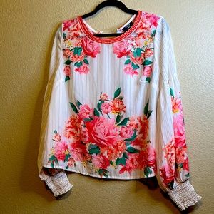 Vici long sleeve floral top